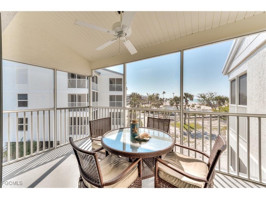 2121 Gulf Beach Villas Captiva FL 33924 2026000907 image12