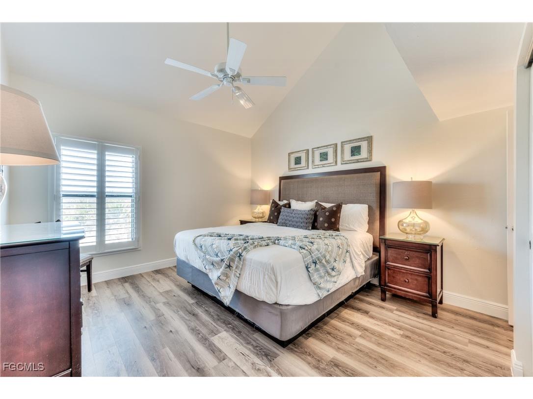 2121 Gulf Beach Villas Captiva FL 33924 2026000907 image15