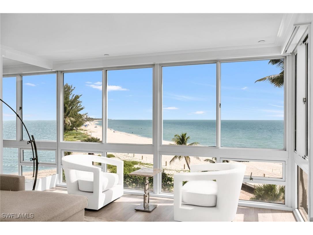 2121 Gulf Shore Boulevard N #302 Naples FL 34102 225064699 image1