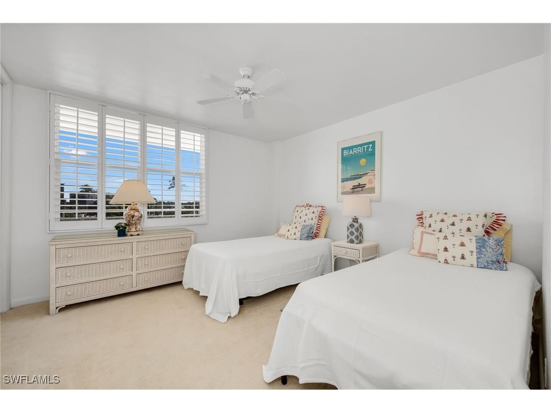 2121 Gulf Shore Boulevard N #305 Naples FL 34102 225072365 image22