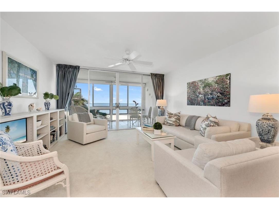 2121 Gulf Shore Boulevard N #305 Naples FL 34102 225072365 image4