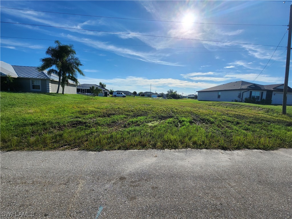 2121 NE 4th Avenue Cape Coral FL 33909 223079478 image1