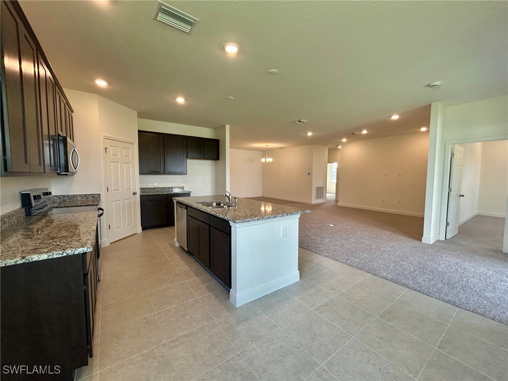 2121 NW 27th Street Cape Coral FL 33993 225026435 image3