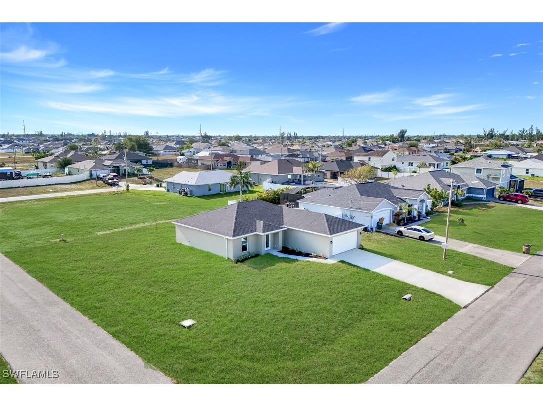 2121 NW 2nd Avenue Cape Coral FL 33993 225046369 image1