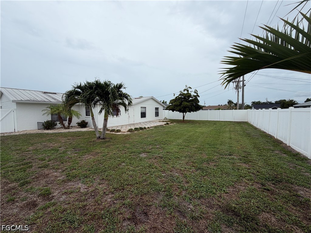 2121 SE 1st Terrace Cape Coral FL 33990 2026024951 image15