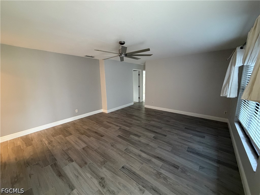 2121 SE 1st Terrace Cape Coral FL 33990 2026024951 image5