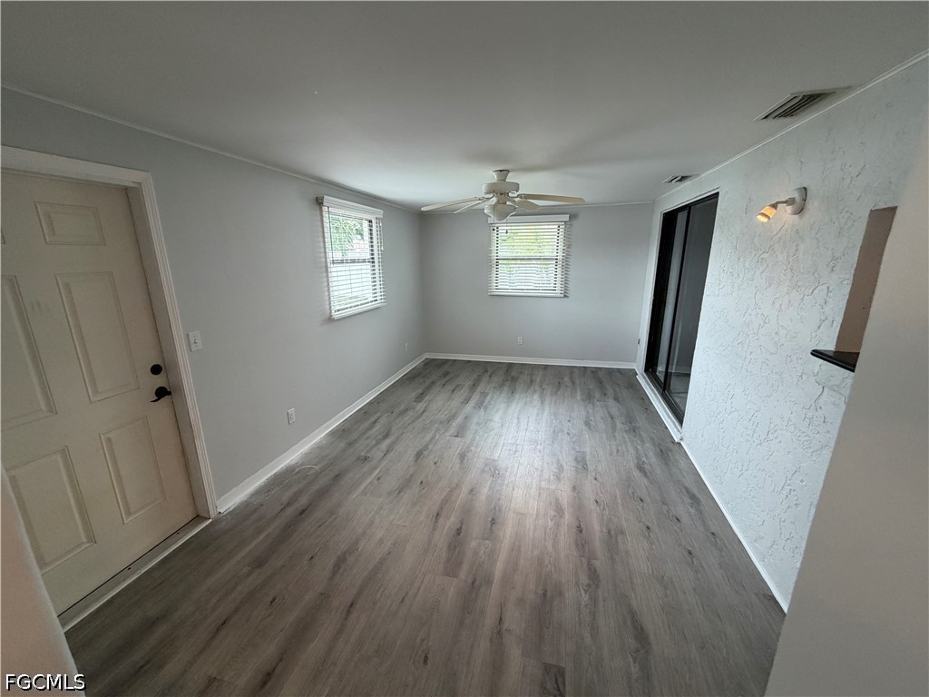 2121 SE 1st Terrace Cape Coral FL 33990 2026024951 image6