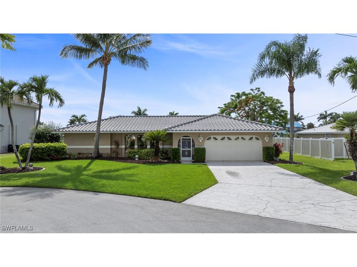 2121 SE 25th Terrace Cape Coral FL 33904 225054515 image1
