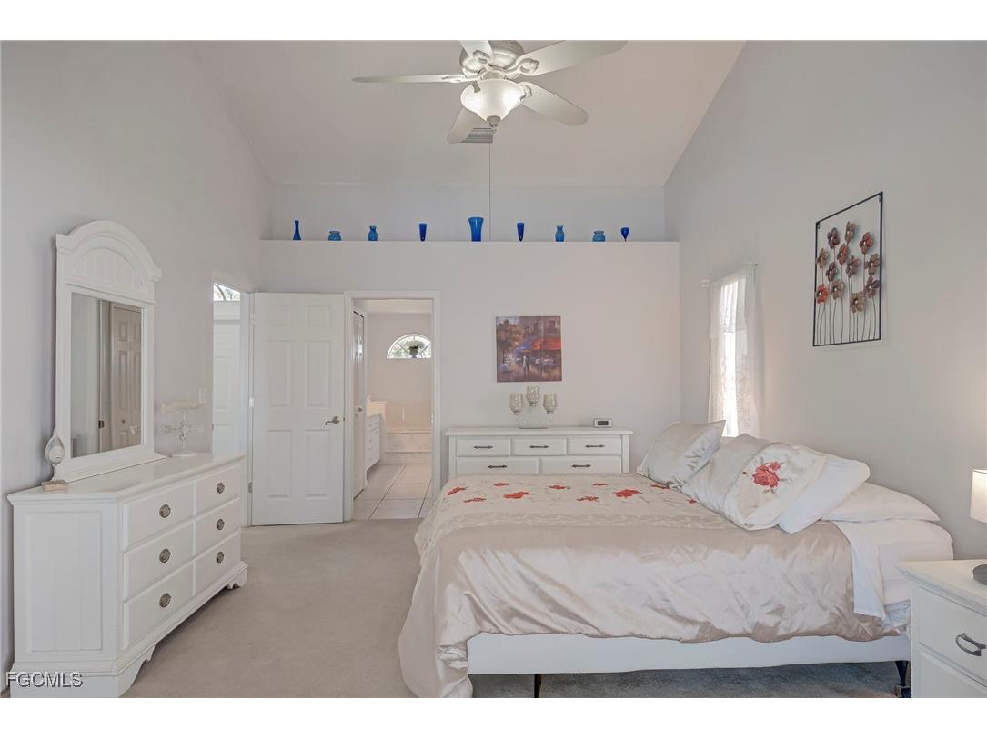 2121 SE 5th Court Cape Coral FL 33990 2025024791 image16
