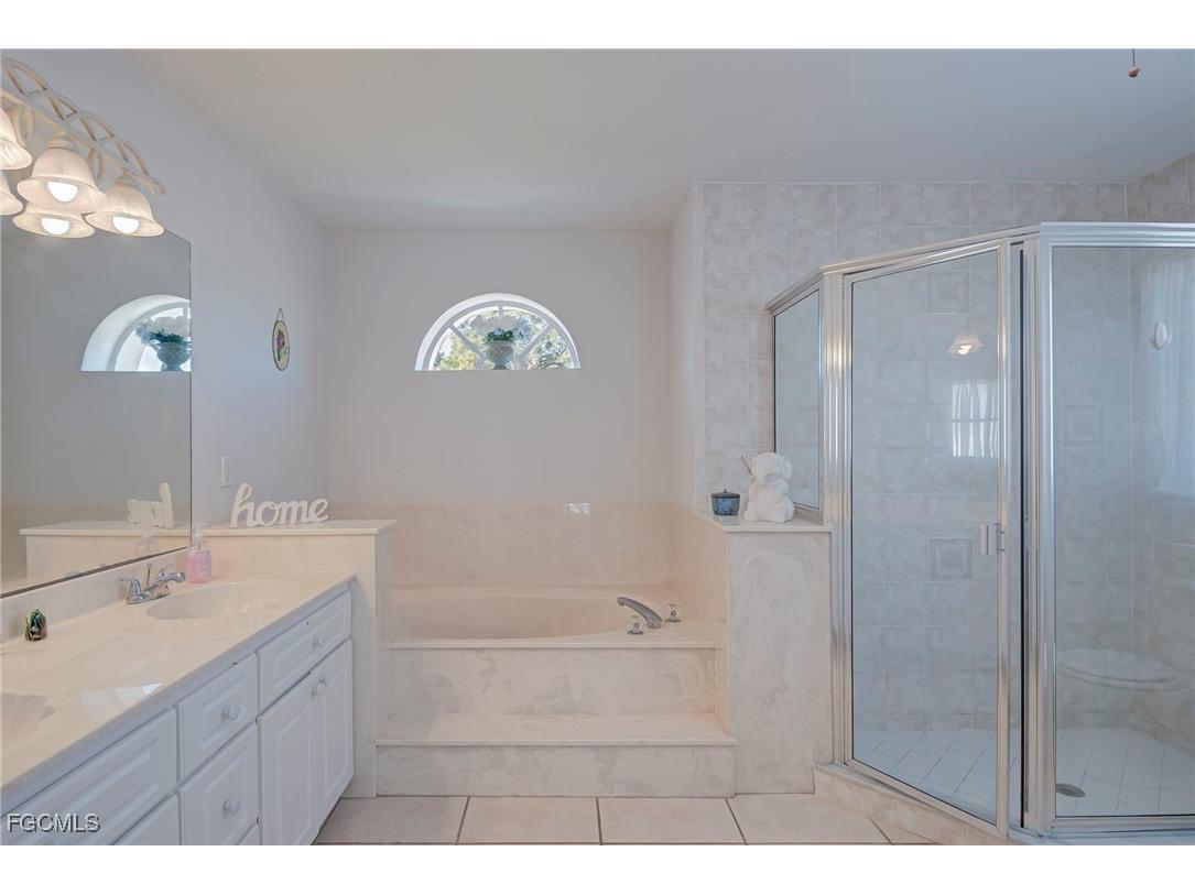 2121 SE 5th Court Cape Coral FL 33990 2025024791 image17