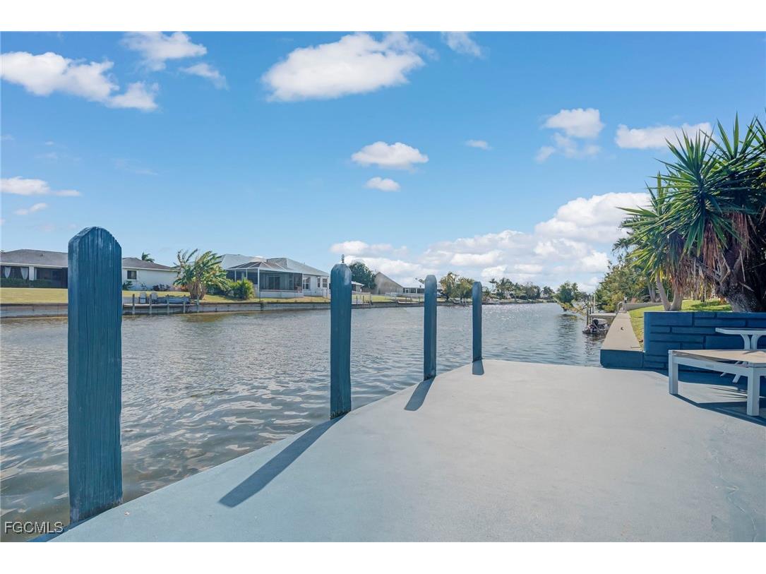 2121 SE 5th Court Cape Coral FL 33990 2025024791 image25