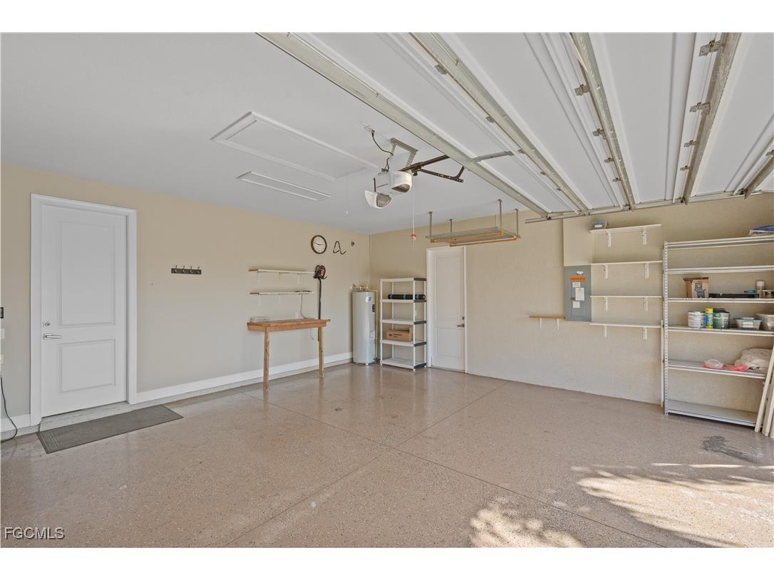 2121 SW 39th Terrace Cape Coral FL 33914 2026006470 image13