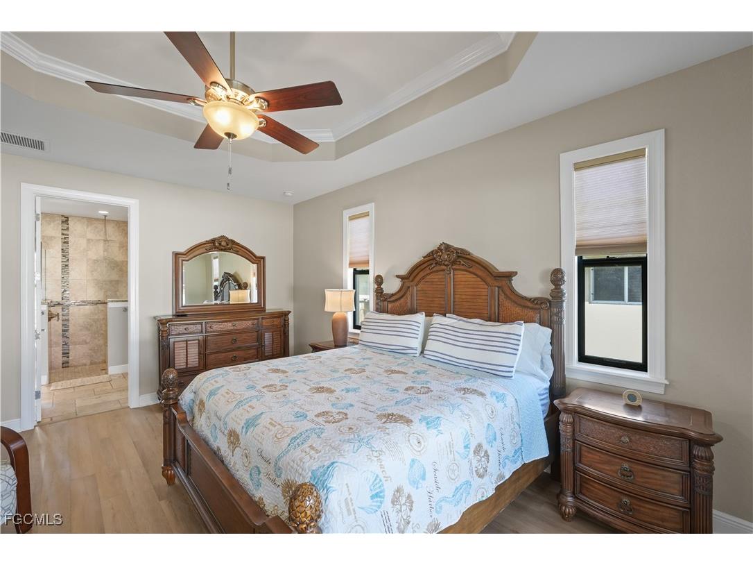 2121 SW 39th Terrace Cape Coral FL 33914 2026006470 image34