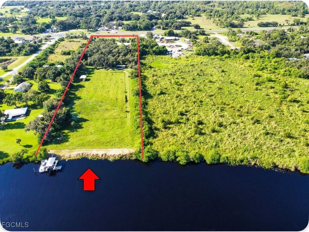 21211 Palm Beach Boulevard Alva FL 33920 2025009081 image2