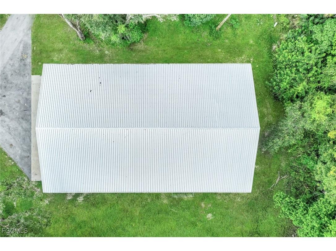 21211 Palm Beach Boulevard Alva FL 33920 2025009081 image26