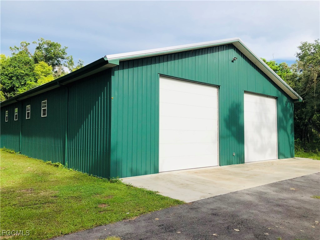 21211 Palm Beach Boulevard Alva FL 33920 2025009081 image3