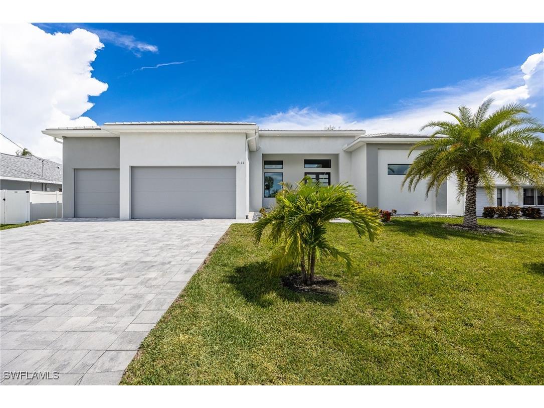 2122 Coral Point Drive Cape Coral FL 33990 225056272 image1