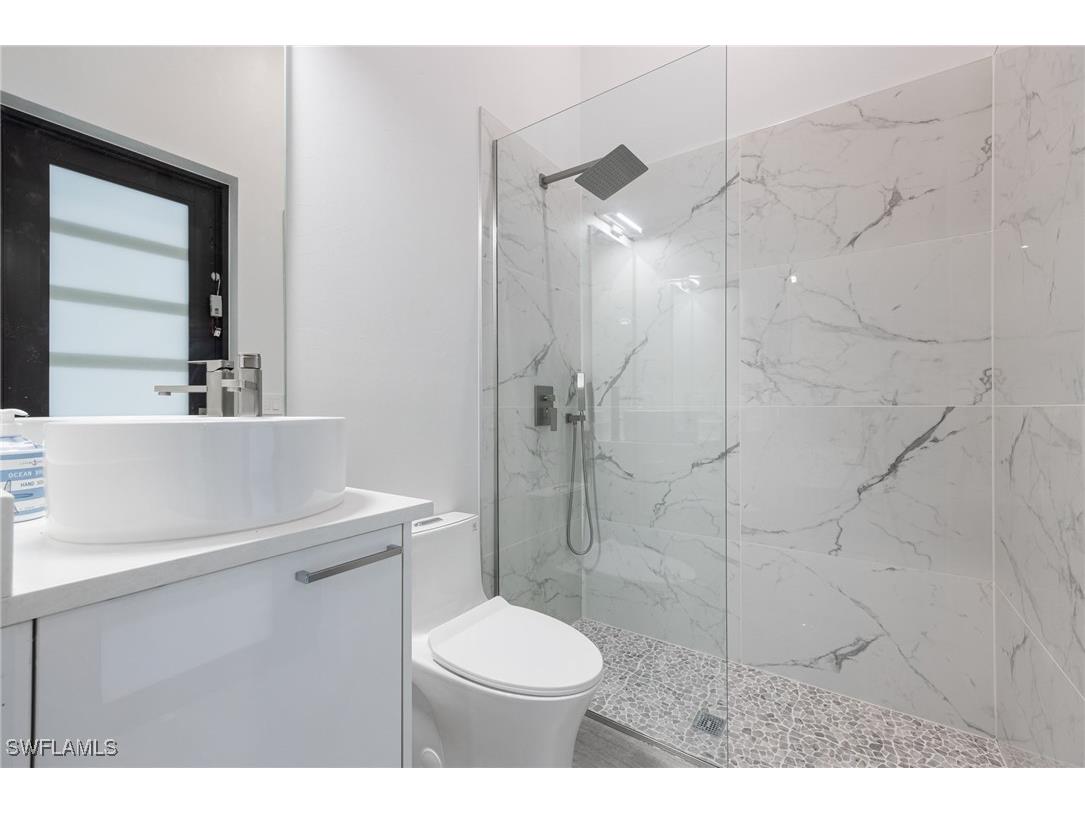 2122 Coral Point Drive Cape Coral FL 33990 225056272 image16