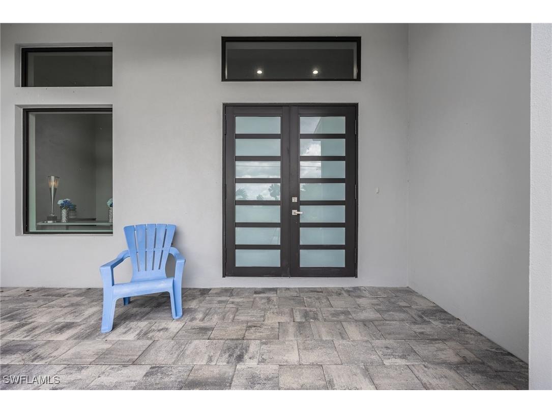 2122 Coral Point Drive Cape Coral FL 33990 225056272 image2