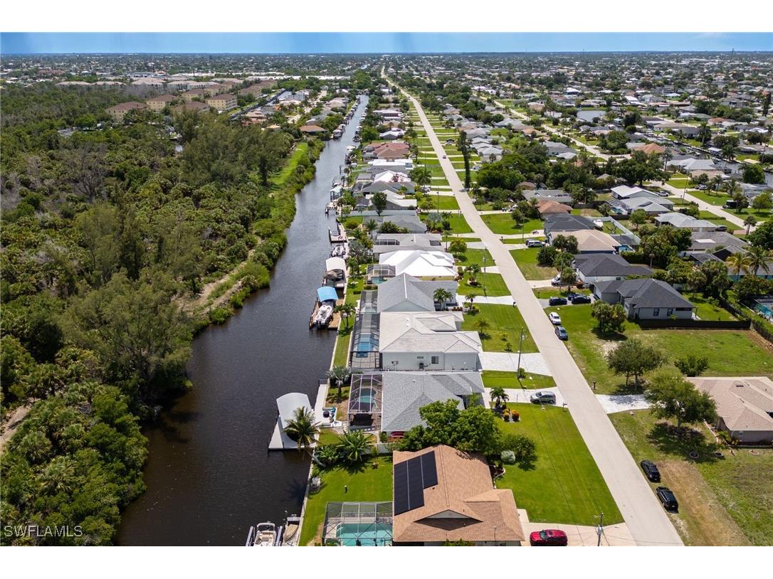 2122 Coral Point Drive Cape Coral FL 33990 225056272 image38