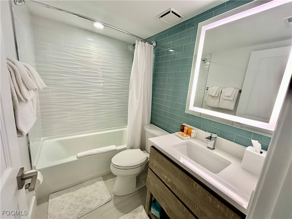 2122 Gulf Beach Villas Captiva FL 33924 2026006103 image12