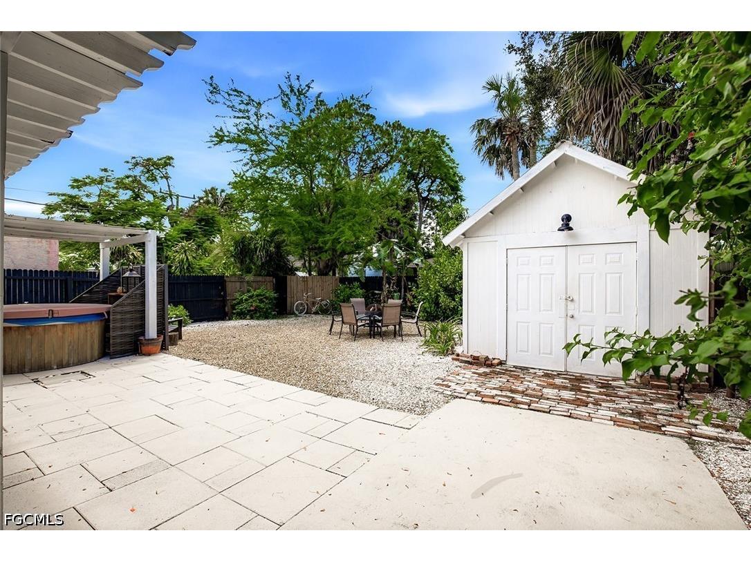 2122 Katherine Street Fort Myers FL 33901 2026029145 image12