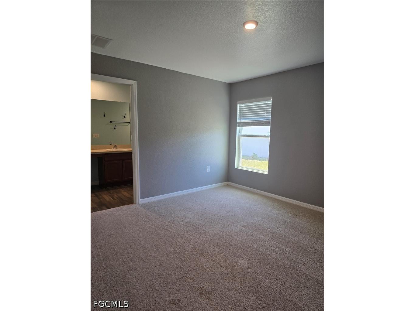 2122 NE 13th Place Cape Coral FL 33909 2026017803 image14