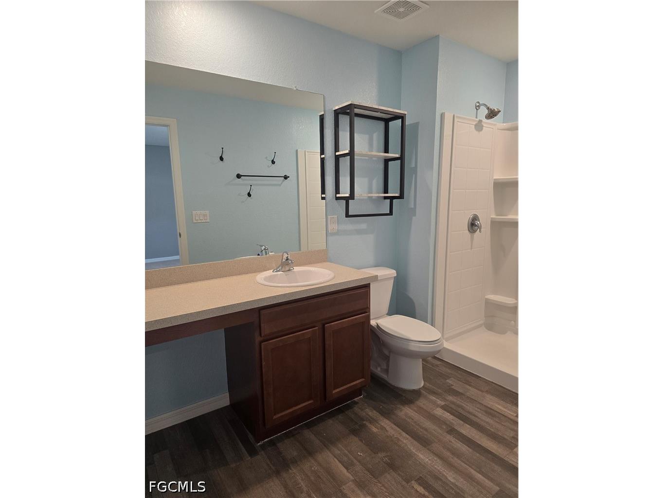 2122 NE 13th Place Cape Coral FL 33909 2026017803 image17