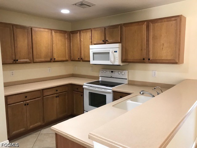 2122 NE 14th Avenue Cape Coral FL 33909 2026026958 image2