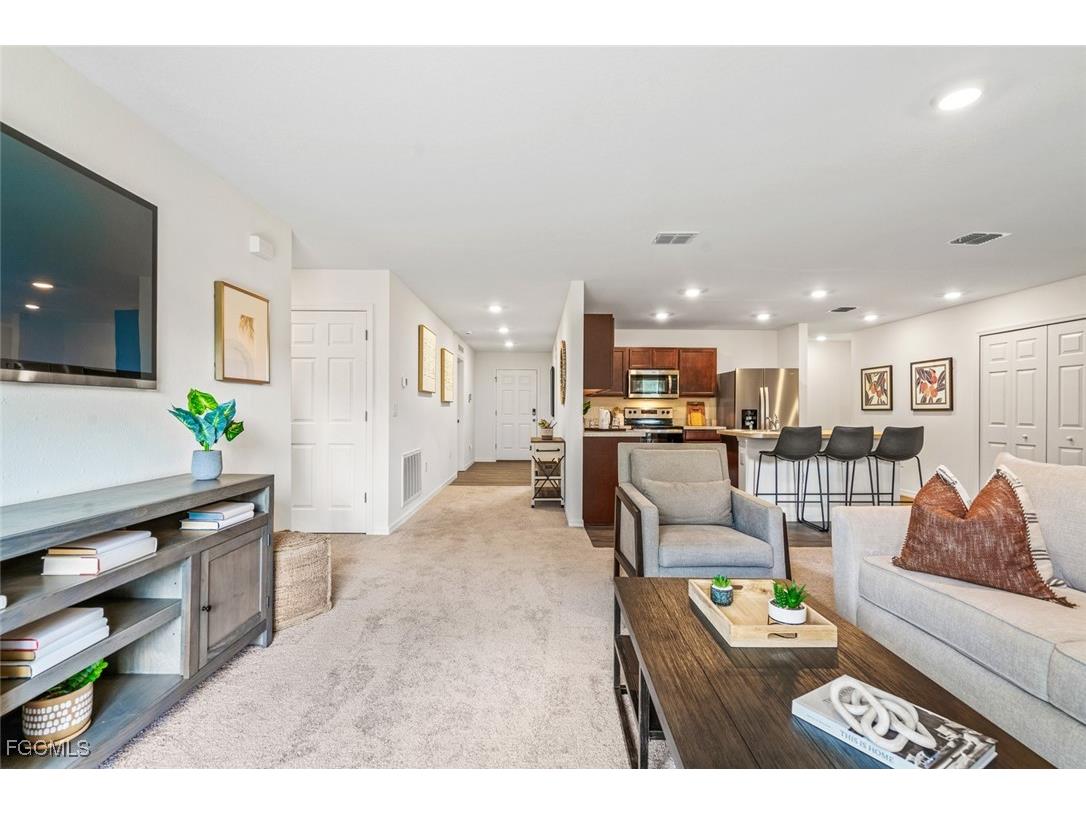 2122 NW 9th Place Cape Coral FL 33993 2025000709 image14