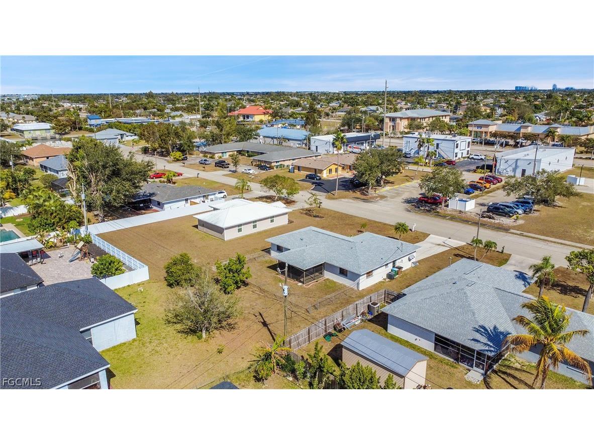 2122 SW Santa Barbara Place Cape Coral FL 33991 2026006976 image33