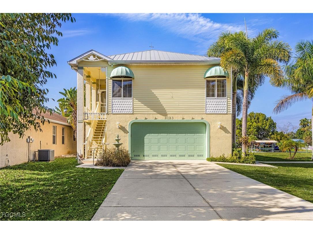 2123 Davis Boulevard Fort Myers FL 33905 2026002422 image3