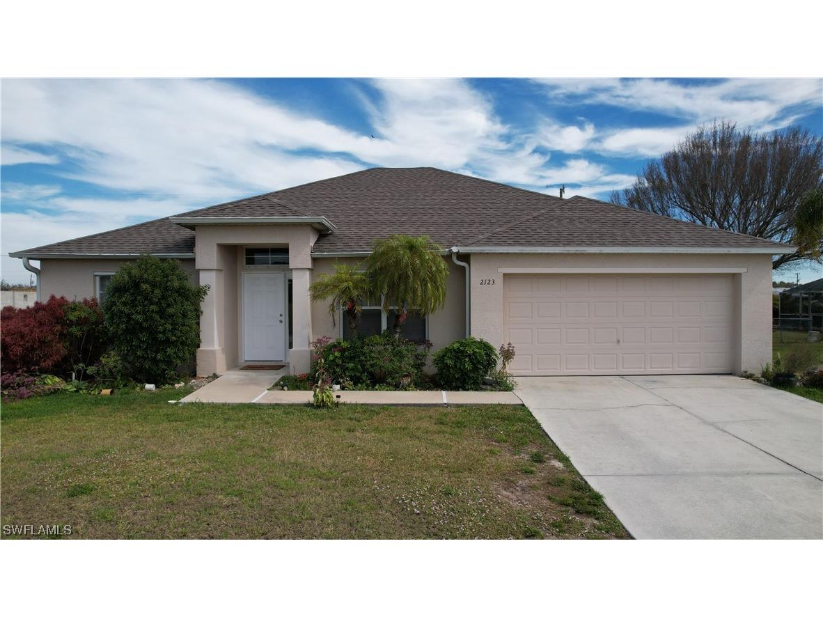 2123 NE 22nd Place Cape Coral FL 33909 224015612 image1