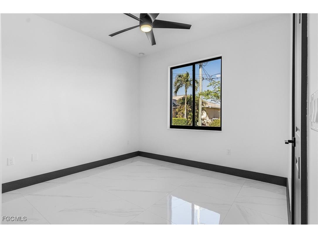 2123 SW 52nd Terrace Cape Coral FL 33914 2025023636 image24