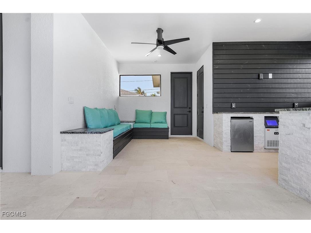 2123 SW 52nd Terrace Cape Coral FL 33914 2025023636 image30