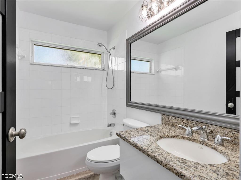 21232 Waymouth Run Estero FL 33928 2026012479 image18