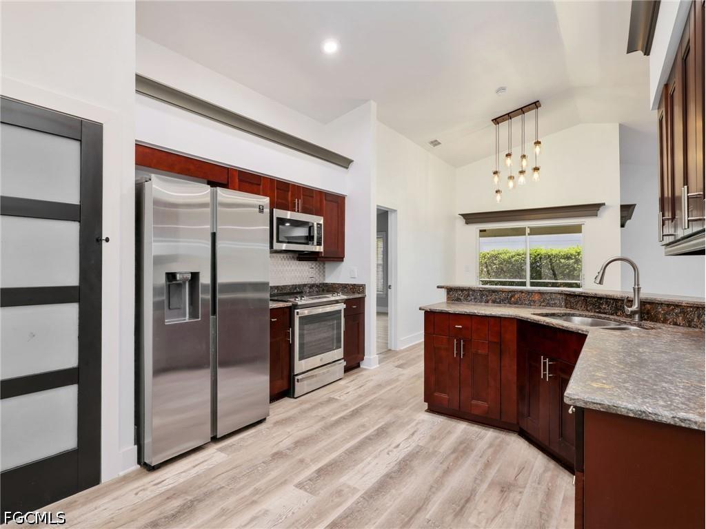 21232 Waymouth Run Estero FL 33928 2026012479 image3