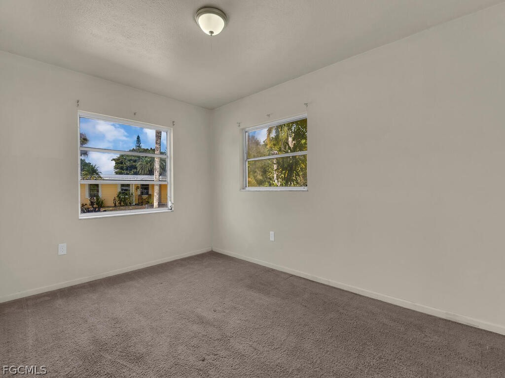 2124 E Gardenia Circle North Fort Myers FL 33917 2026006990 image12
