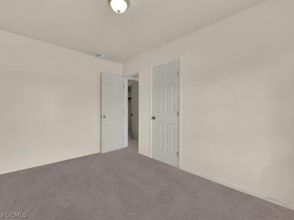 2124 E Gardenia Circle North Fort Myers FL 33917 2026006990 image13