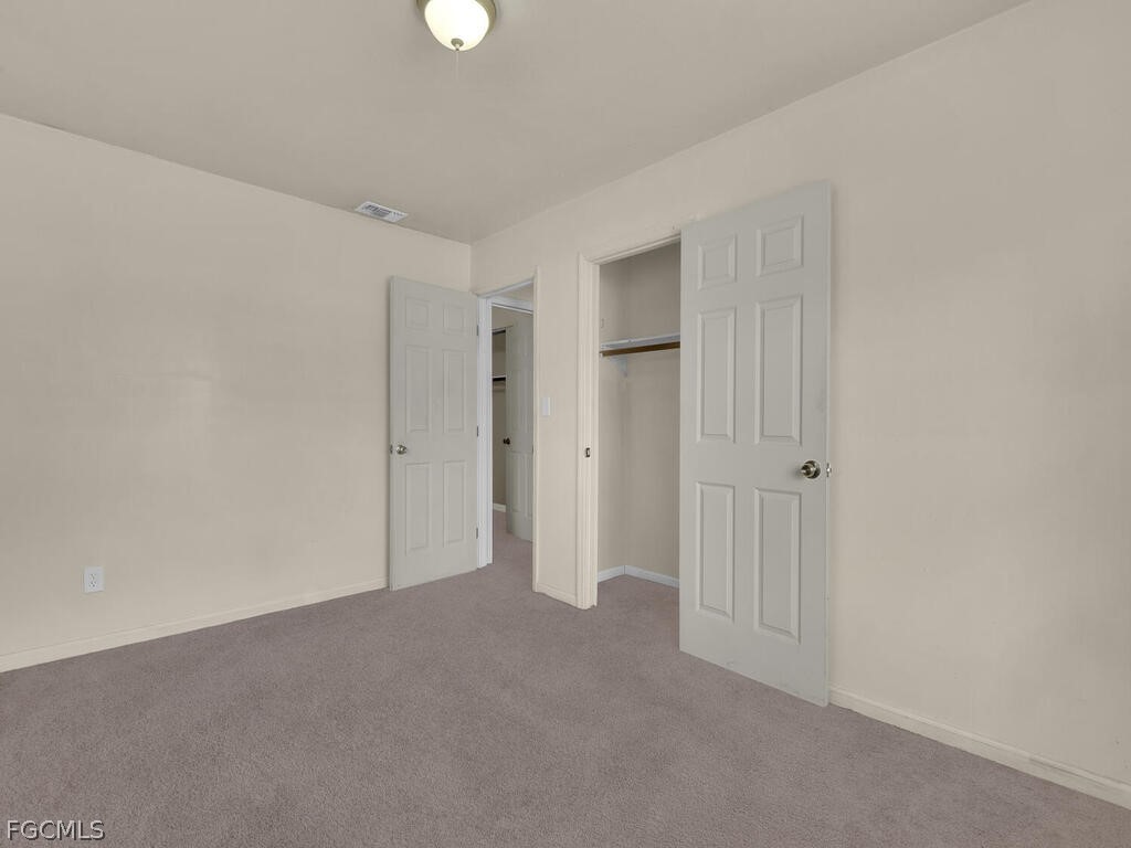 2124 E Gardenia Circle North Fort Myers FL 33917 2026006990 image14