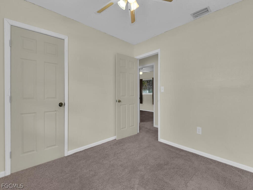 2124 E Gardenia Circle North Fort Myers FL 33917 2026006990 image18