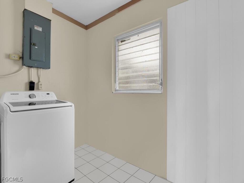 2124 E Gardenia Circle North Fort Myers FL 33917 2026006990 image21