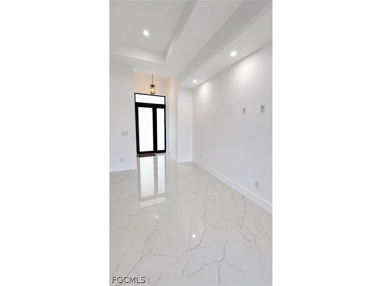 2124 NE 28th Street Cape Coral FL 33909 2026005640 image10