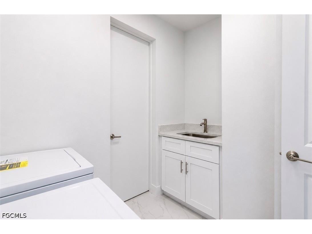 2124 NE 28th Street Cape Coral FL 33909 2026005640 image20