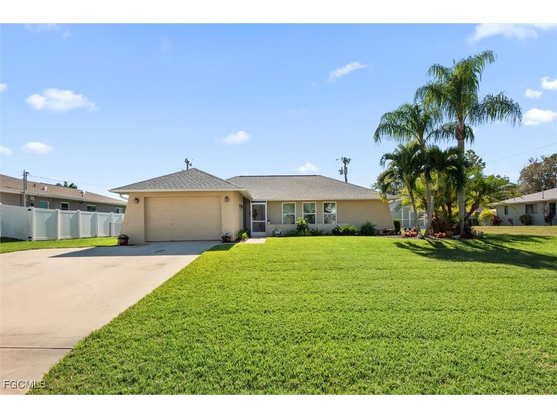2124 NE 3rd Terrace Cape Coral FL 33909 2026000642 image1