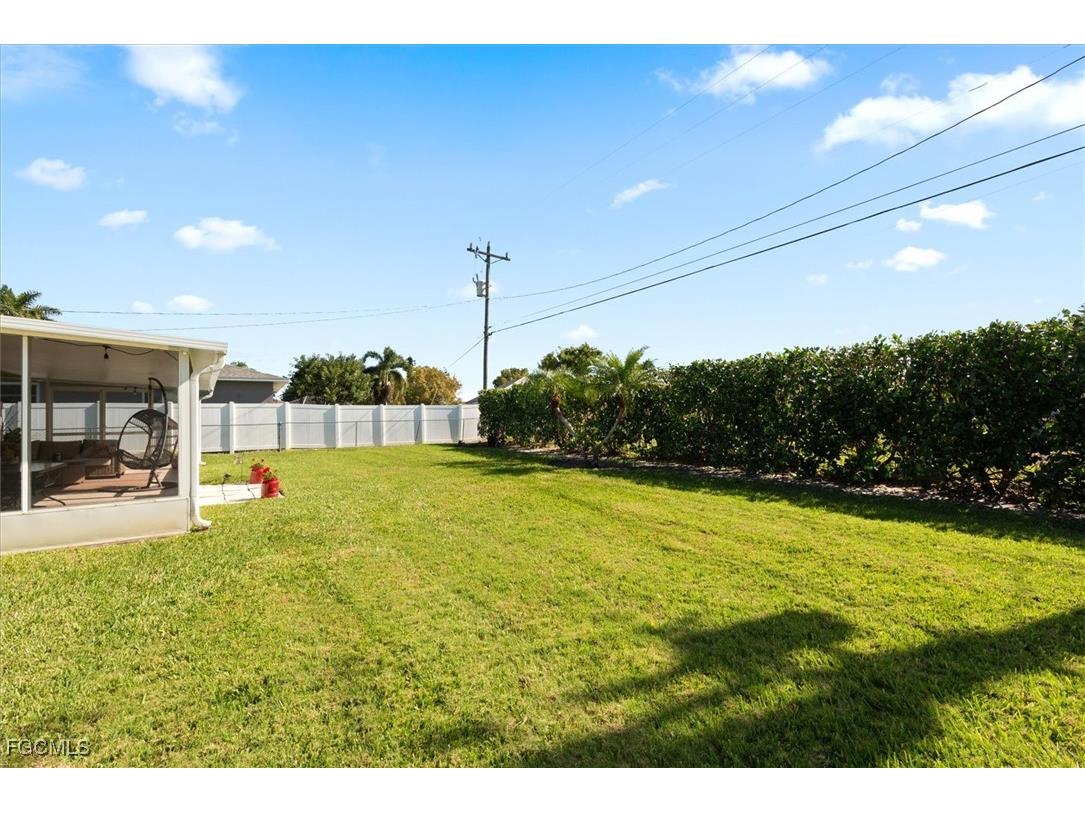 2124 NE 3rd Terrace Cape Coral FL 33909 2026000642 image29