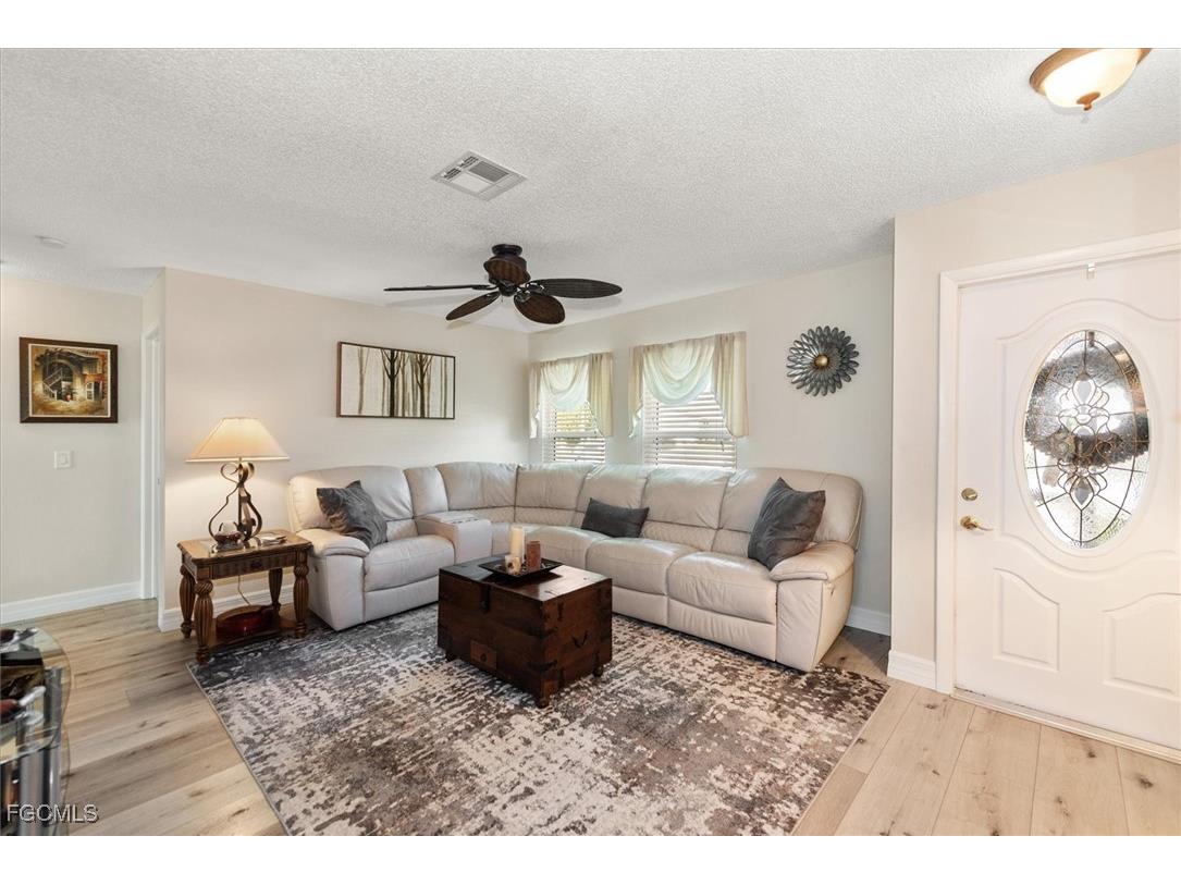 2124 NE 3rd Terrace Cape Coral FL 33909 2026000642 image6