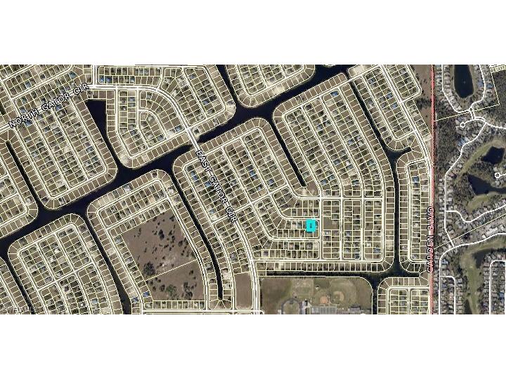 2124 NE 40th Terrace Cape Coral FL 33909 224008376 image1