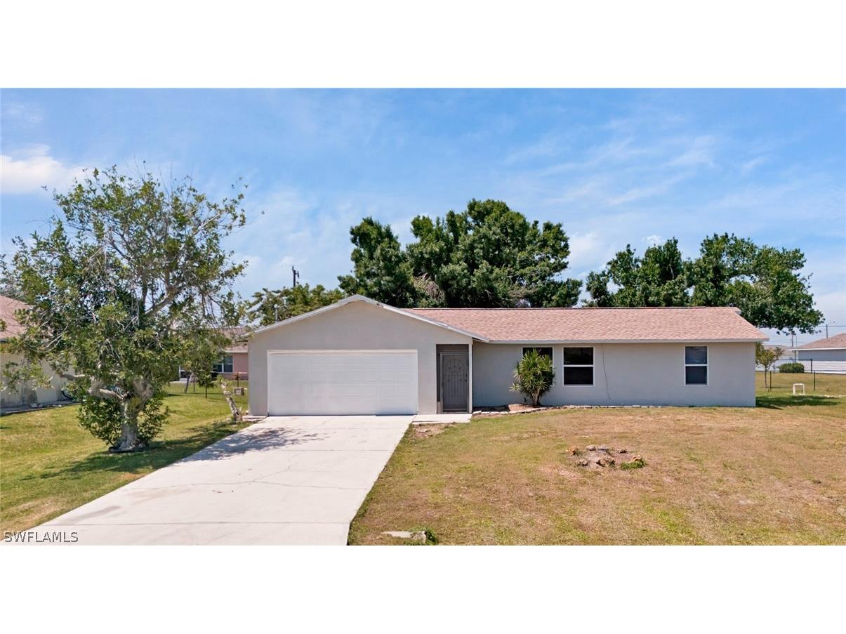 2124 NE 7th Place Cape Coral FL 33909 224035576 image1