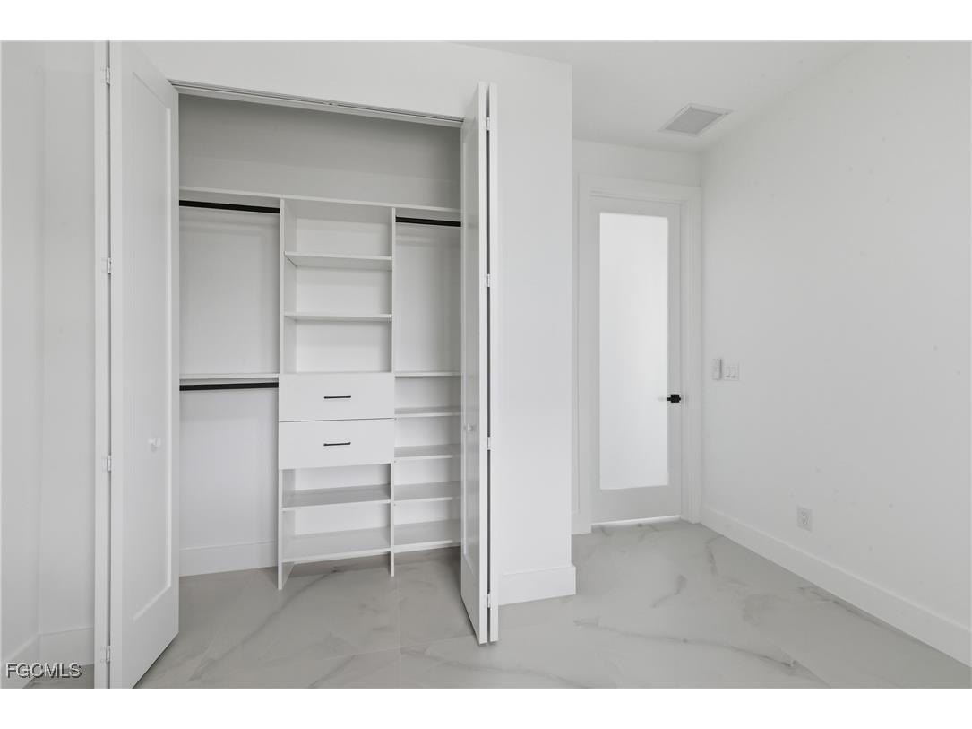 2124 NW 21st Street Cape Coral FL 33993 2026004850 image33